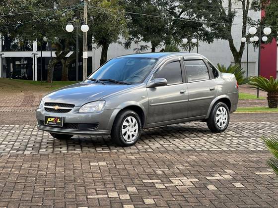 CHEVROLET CLASSIC 1.0 MPFI LS 8V FLEX 4P MANUAL CHEVROLET CLASSIC 1.0 MPFI LS 8V FLEX 4P MANUAL